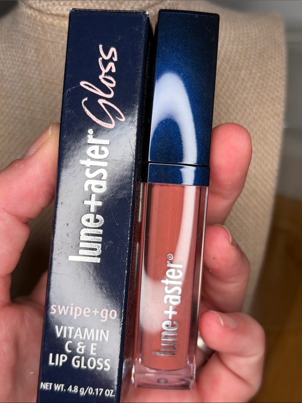 Swipe+Go Vitamin C & E Lip Gloss — shade, power player